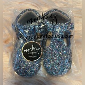 Multi-color Glitter t-straps